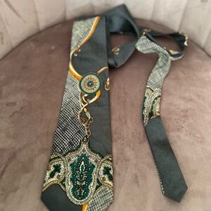 Christian Armand next tie |